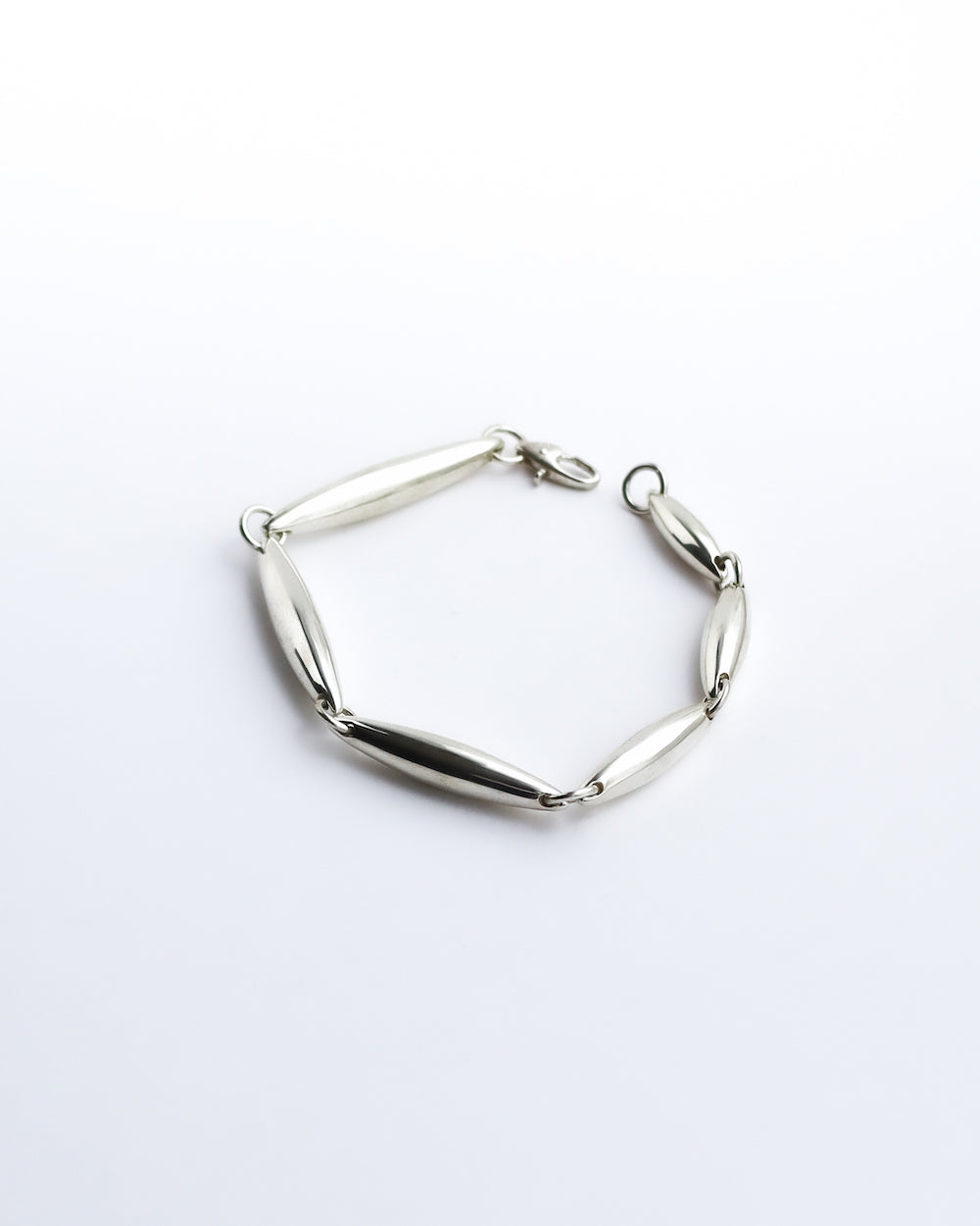 SEED CHAIN BRACELET