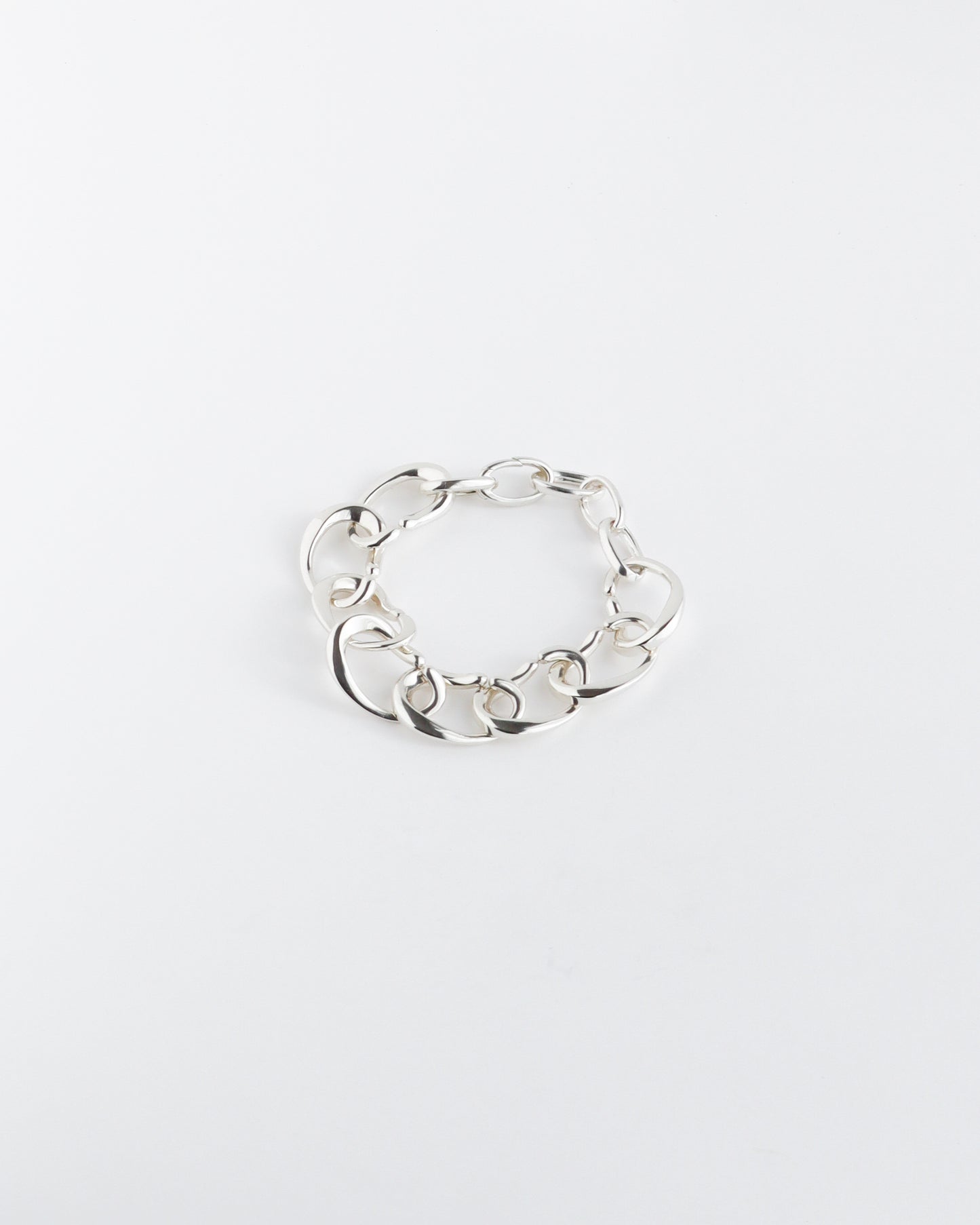BEGINNING CHAIN BRACELET - Small Loop
