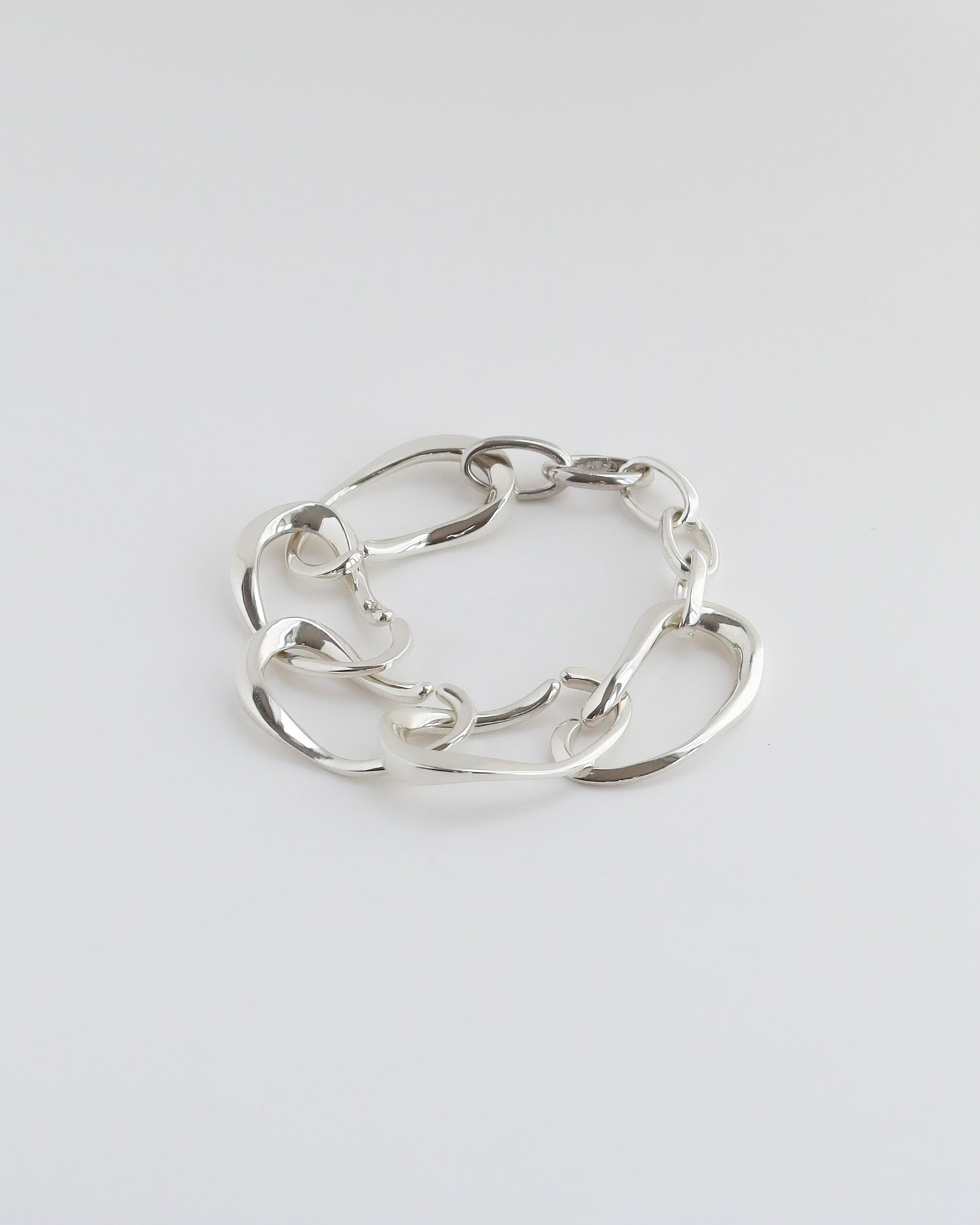 BEGINNING CHAIN BRACELET - Large Loop