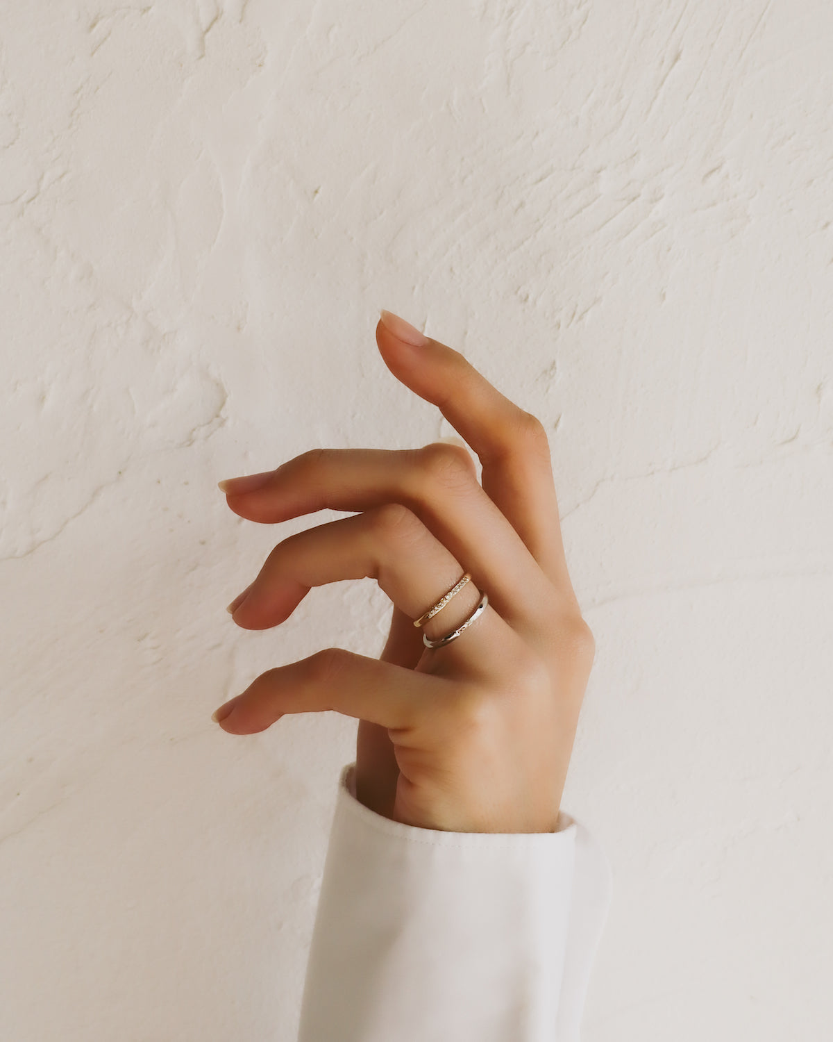TIES RING G/W DIAMOND