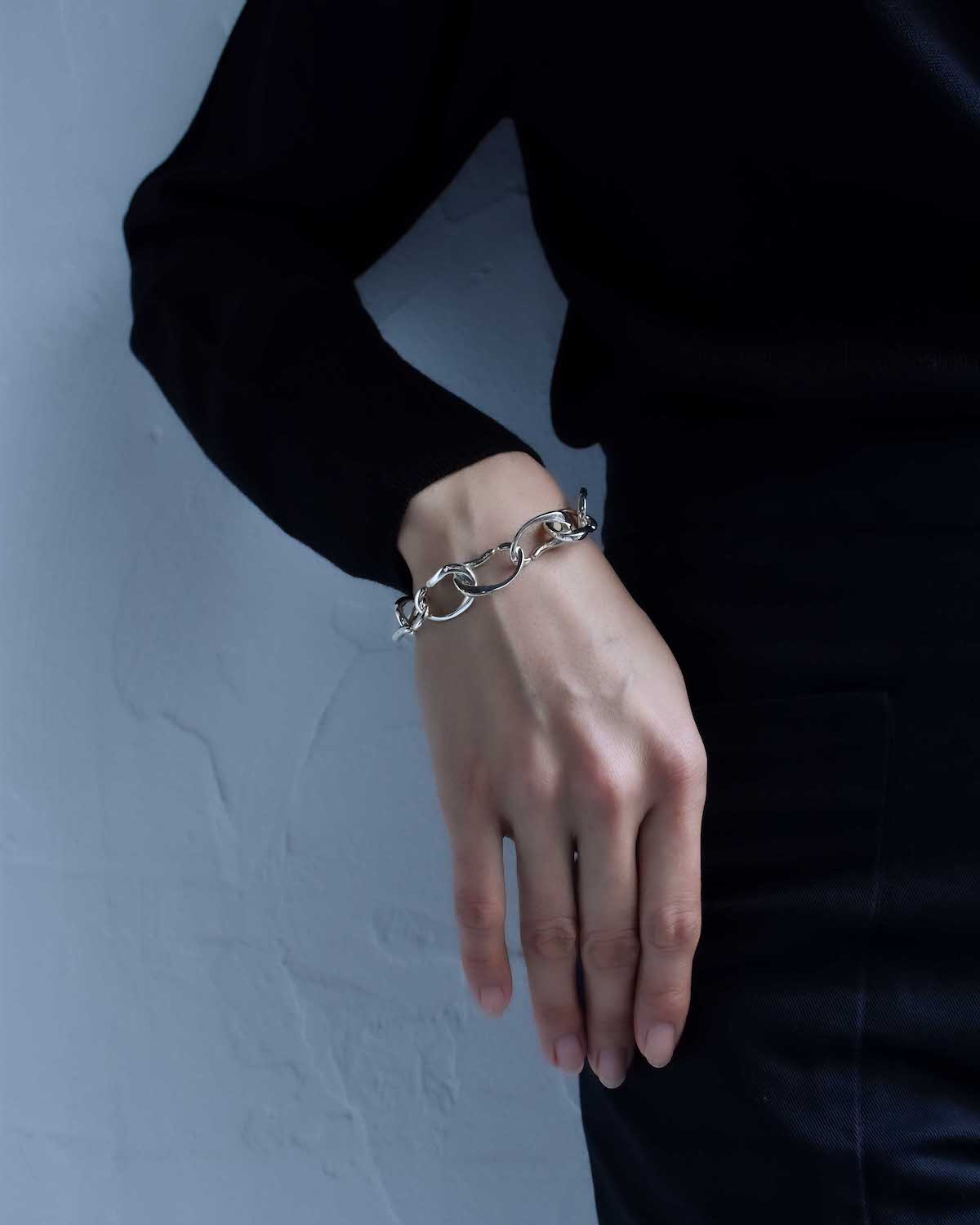 BEGINNING CHAIN BRACELET - Small Loop