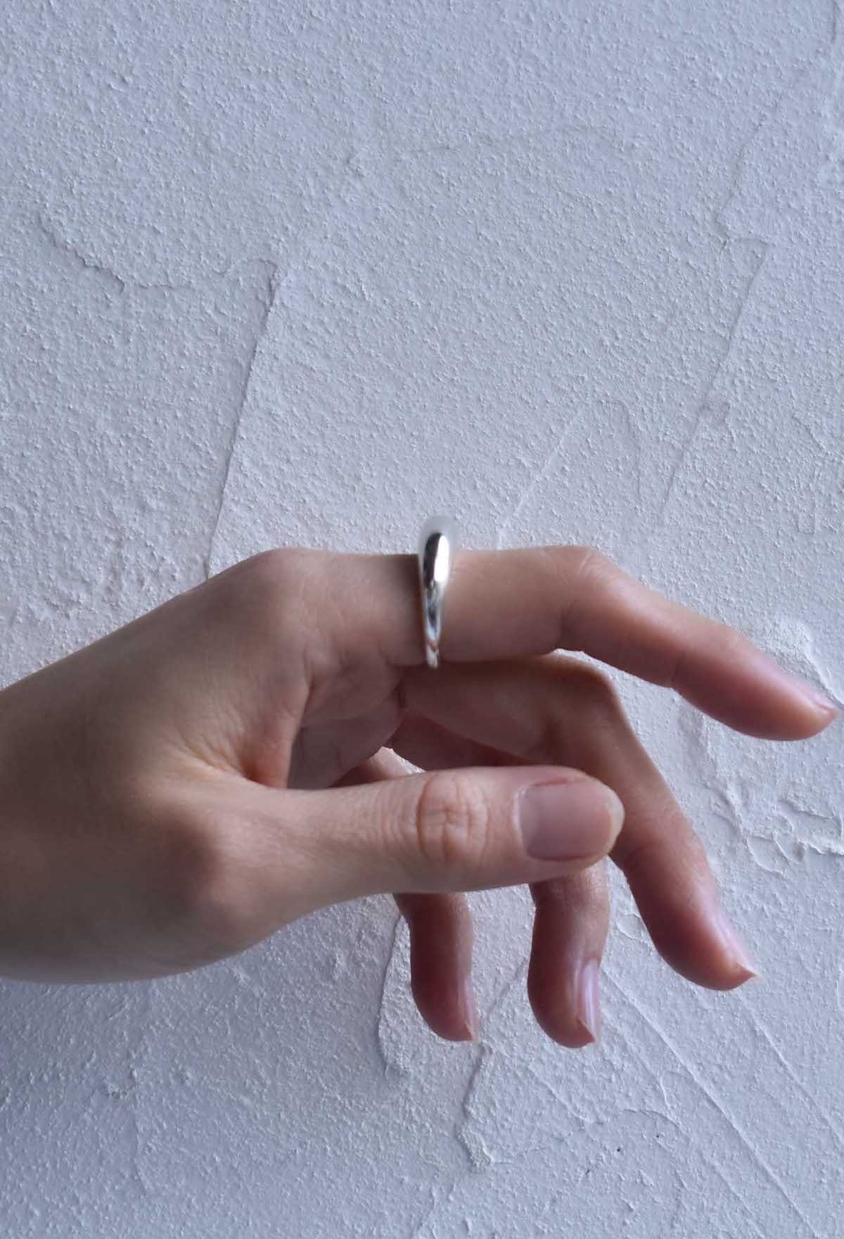 IVY RING