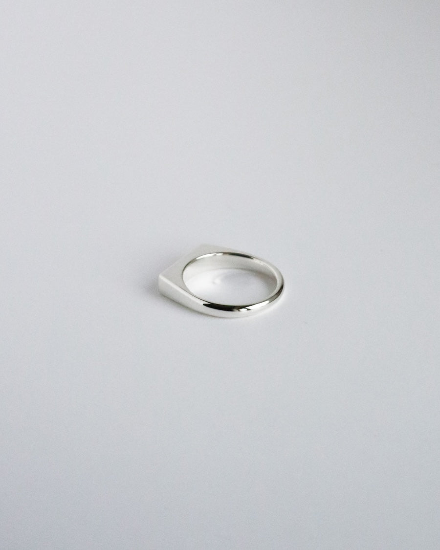 HOWARD PINKY RING