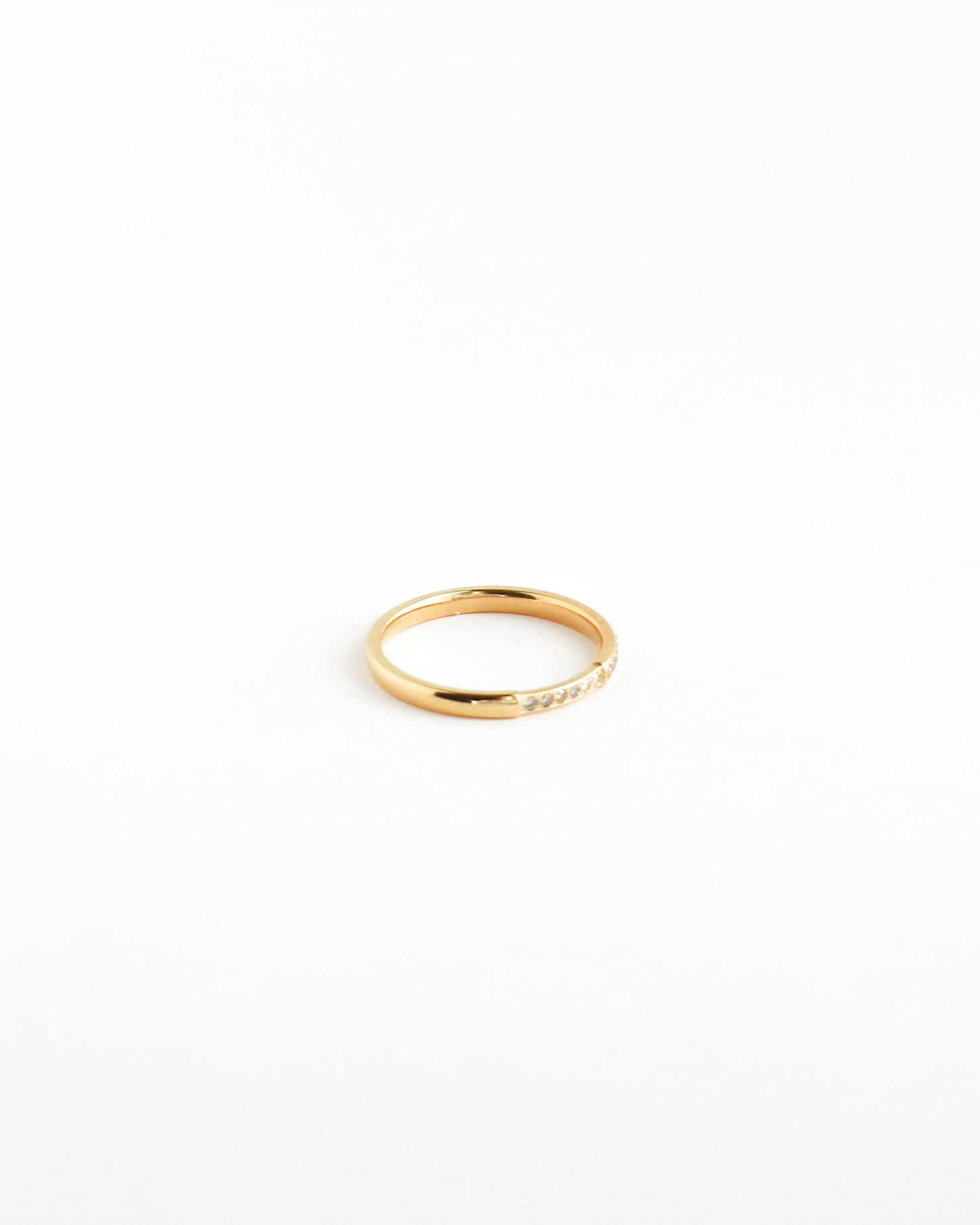 TIES RING G/W DIAMOND