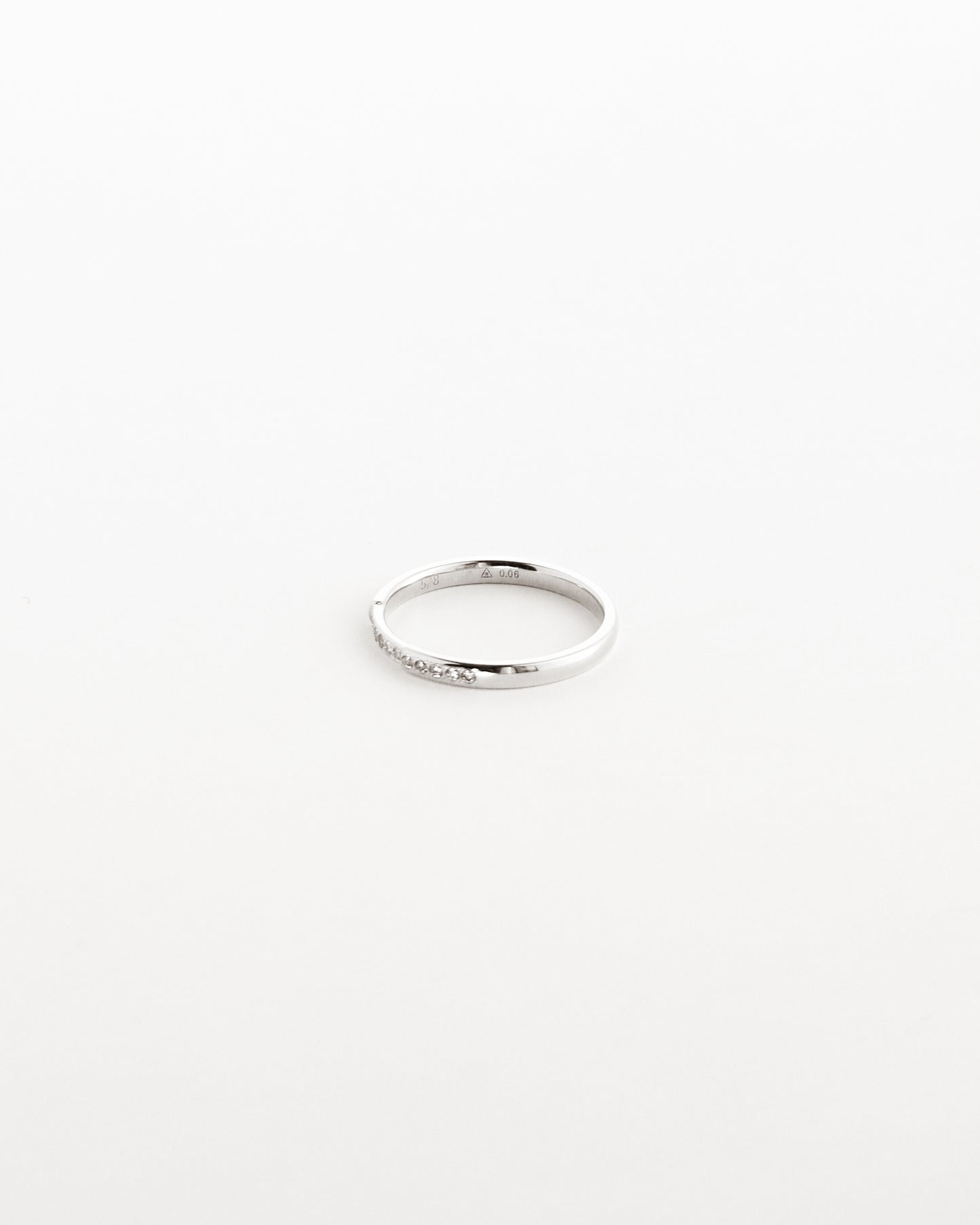 TIES RING P/W DIAMOND