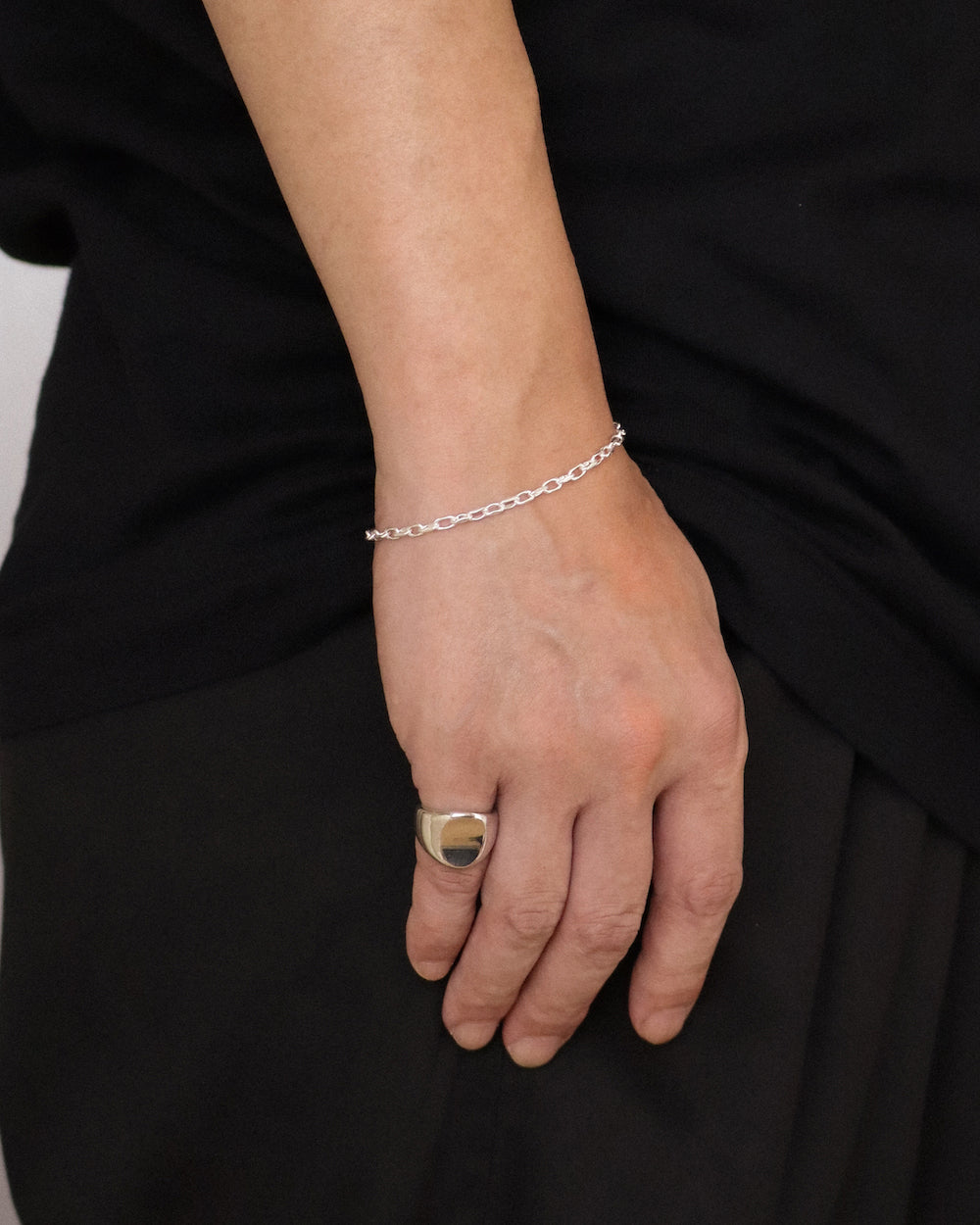 OVAL CHAIN BRACELET