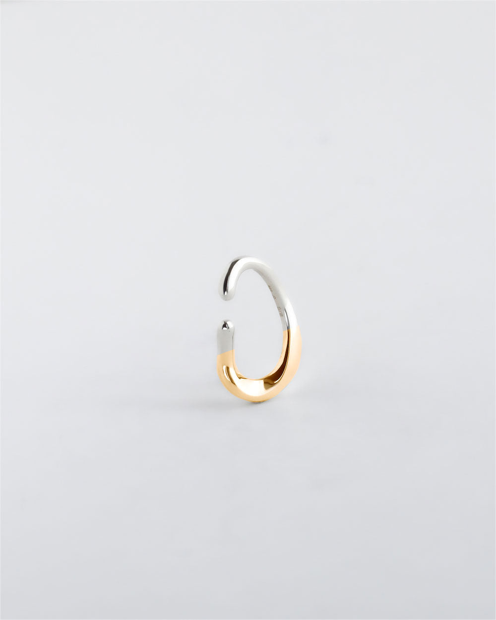 BEGINNING EAR CUF / Small / GOLD x SILVER