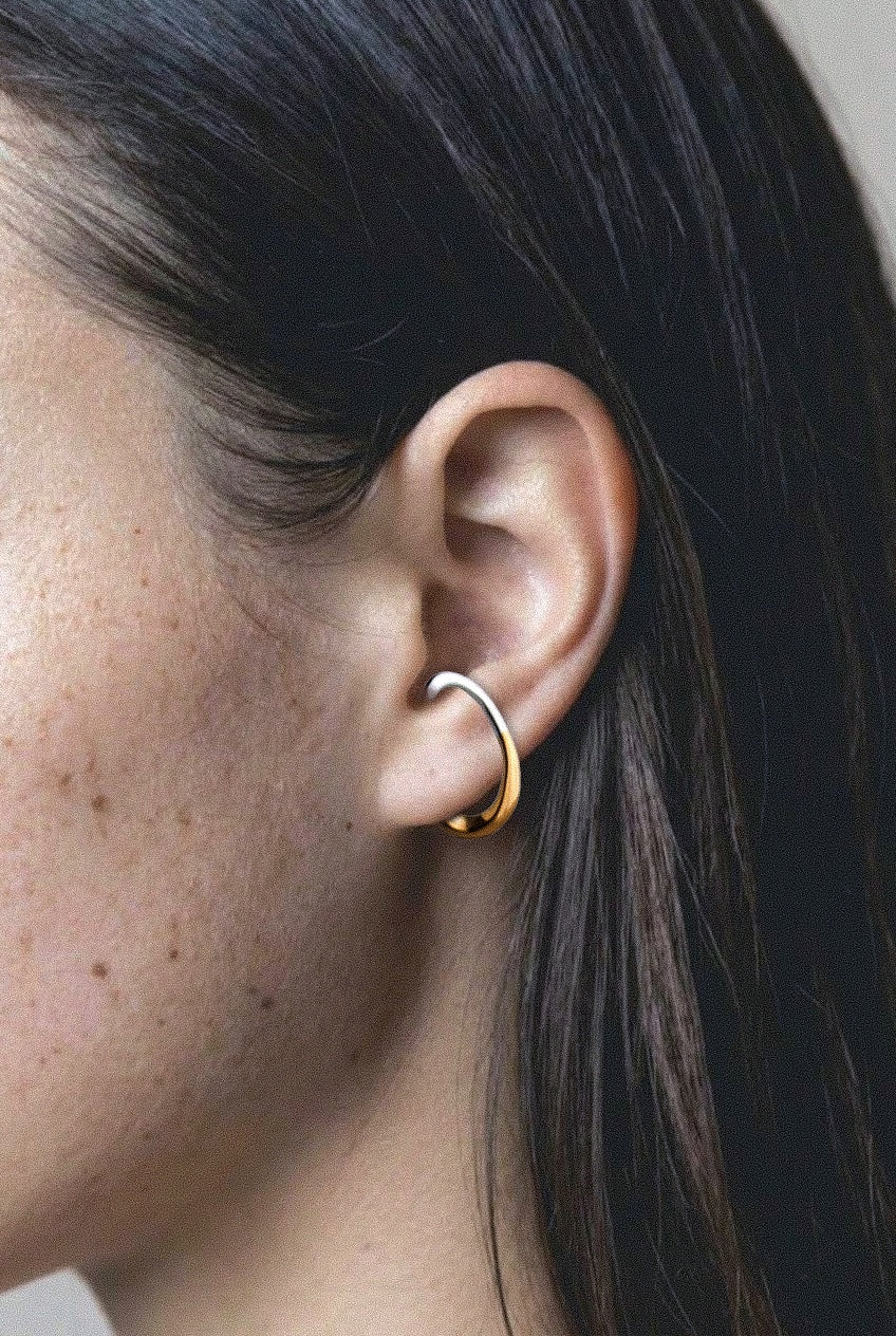 BEGINNING EAR CUF / Small / GOLD x SILVER