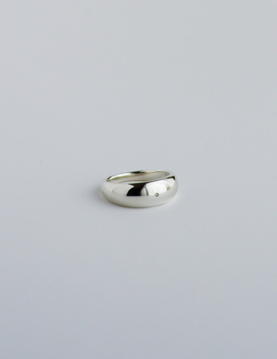 MASS RING - LOW with Diamond